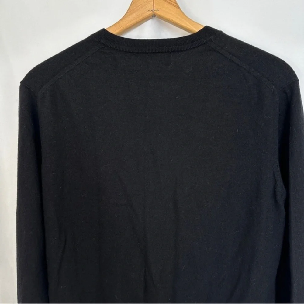 Banana Republic Sweater Mens XL‎ Italian Merino Yarn Baruffa V-neck Black